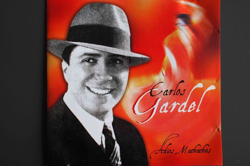 CARLOS GARDEL, CD et vinyles