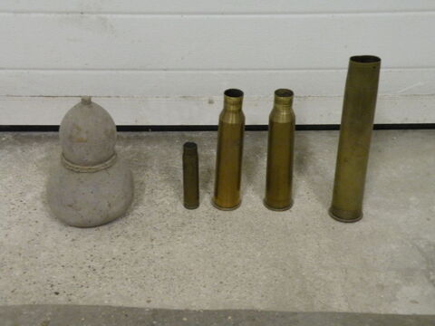 Vases en laiton Villecerf (77)