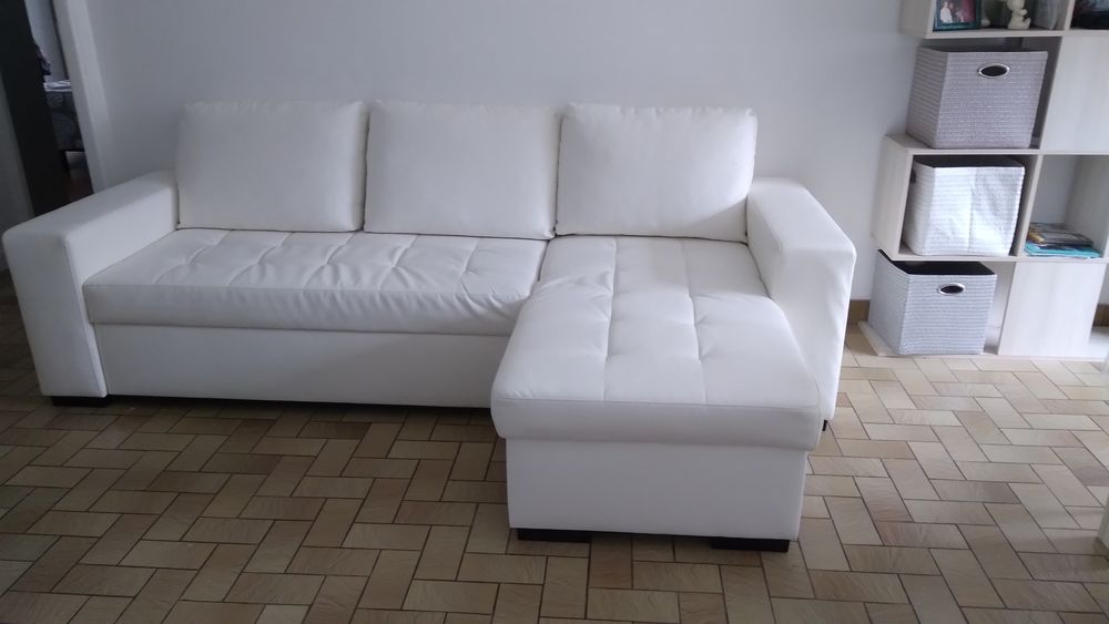 canap&eacute; d'angle avec couchage blanc Meubles