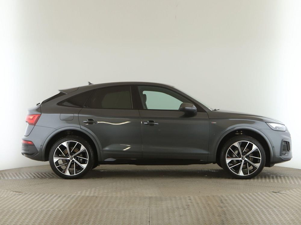 Q5 Sportback 50 TFSIe 299 S tronic 7 Quattro S line 2022 occasion 42000 Saint-&Eacute;tienne
