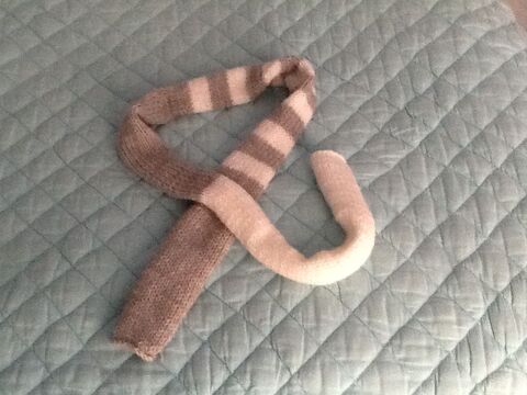 ECHARPE TOUR DE COU en laine gris et blanc 2 Saint-Etienne (42)