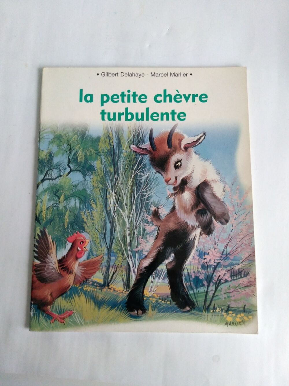 La petite ch&egrave;vre turbulente Livres et BD