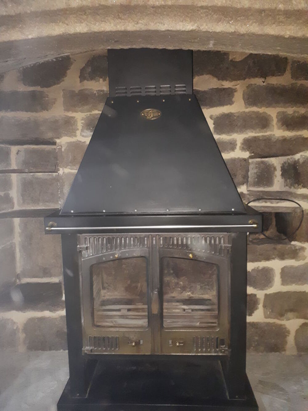 Po&ecirc;le &agrave; bois Cantou Godin Electroménager