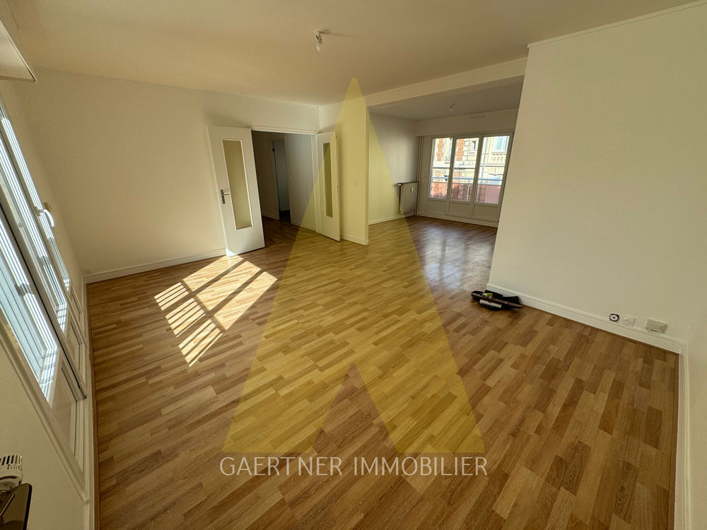 Location Appartement Bel appartement hyper-centre de Reims Reims