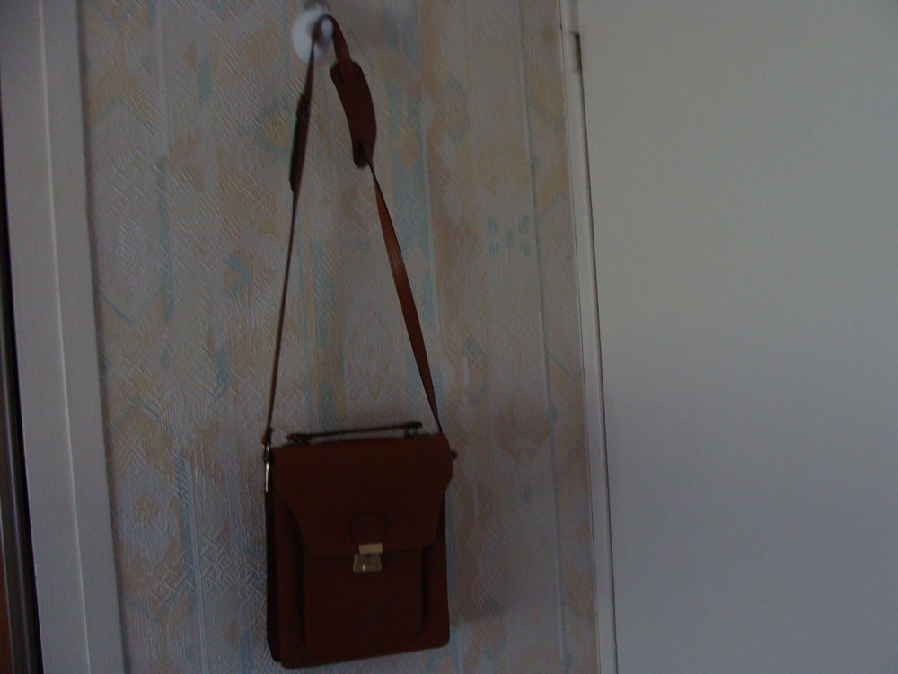 sac avec plusieurs pochette Maroquinerie