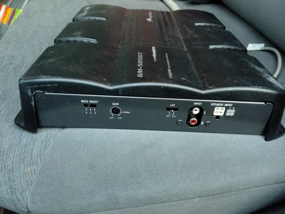 ampli de voiture Pioneer Instruments de musique