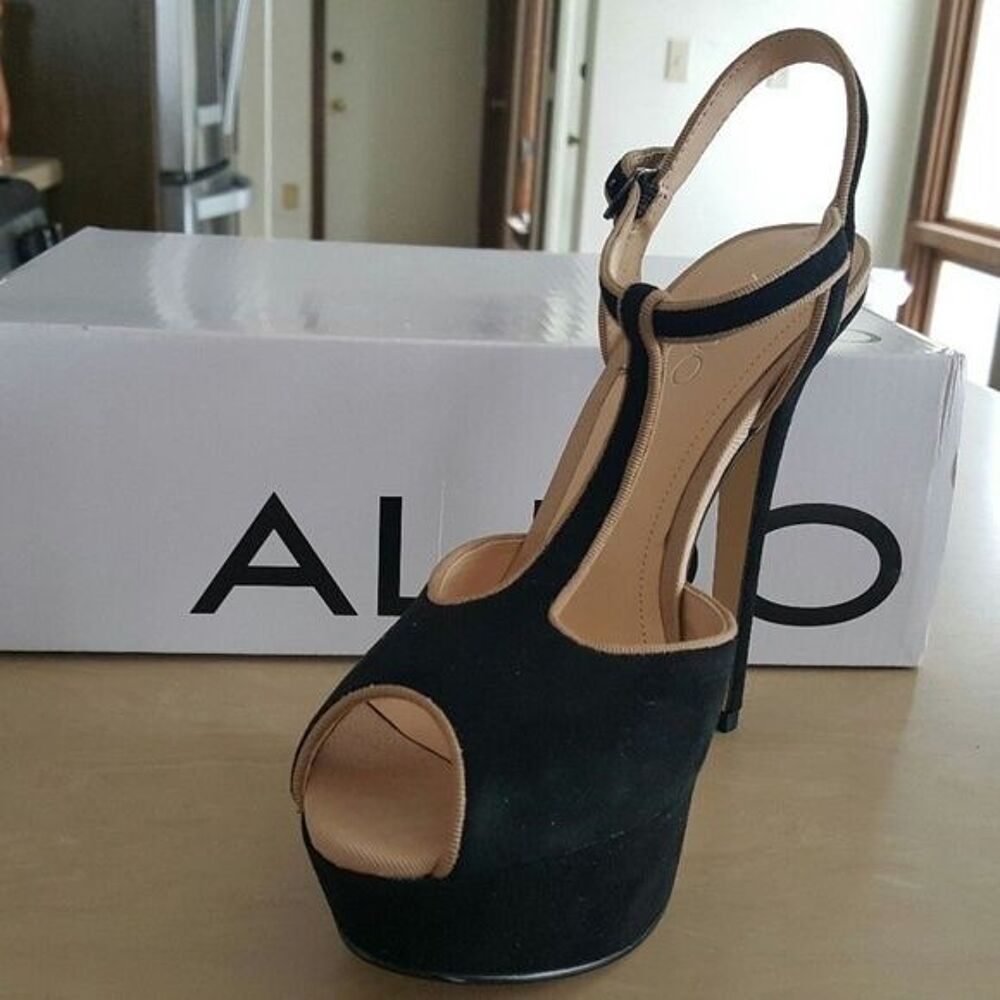 Sandale noir ALDO neuf. Chaussures