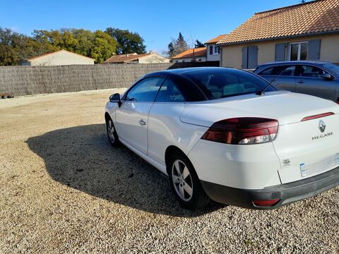 Renault M&eacute;gane III CC dCi 110 eco2 FAP Dynamique Euro 5 2011 occasion Charrais 86170