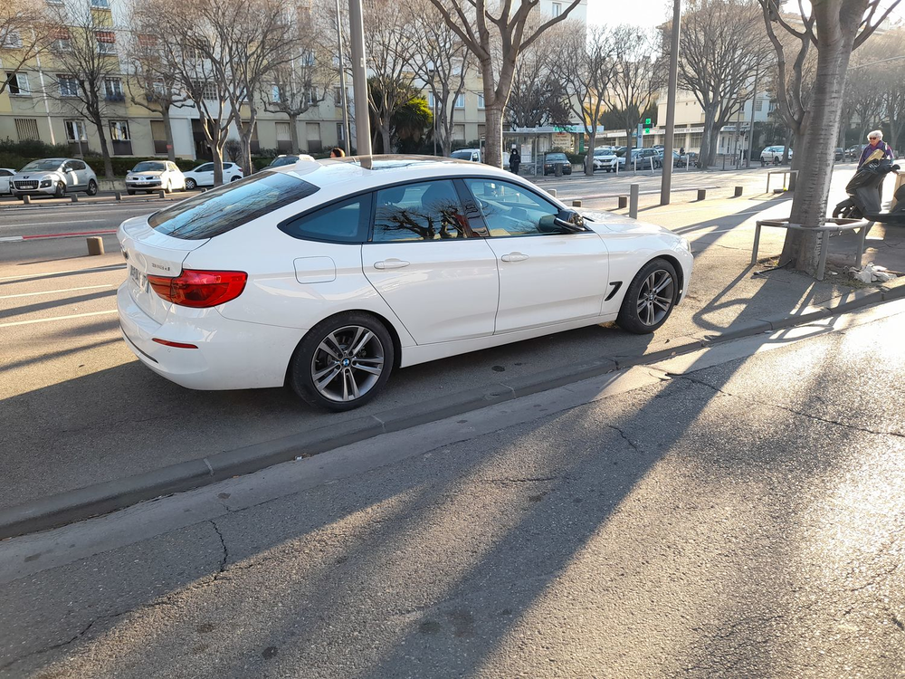 S&eacute;rie 3 Gran Turismo 318d 150 ch BVA8 Sport 2017 occasion 13004 Marseille