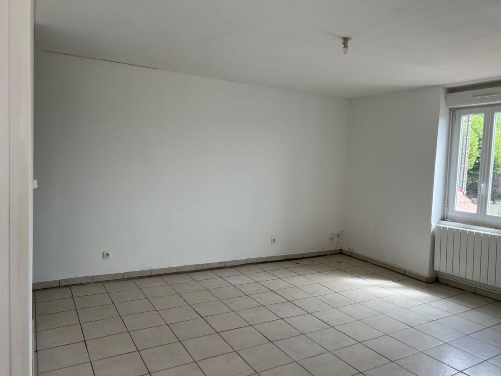Location Duplex/Triplex APPARTEMENT T4 BLANZY Blanzy