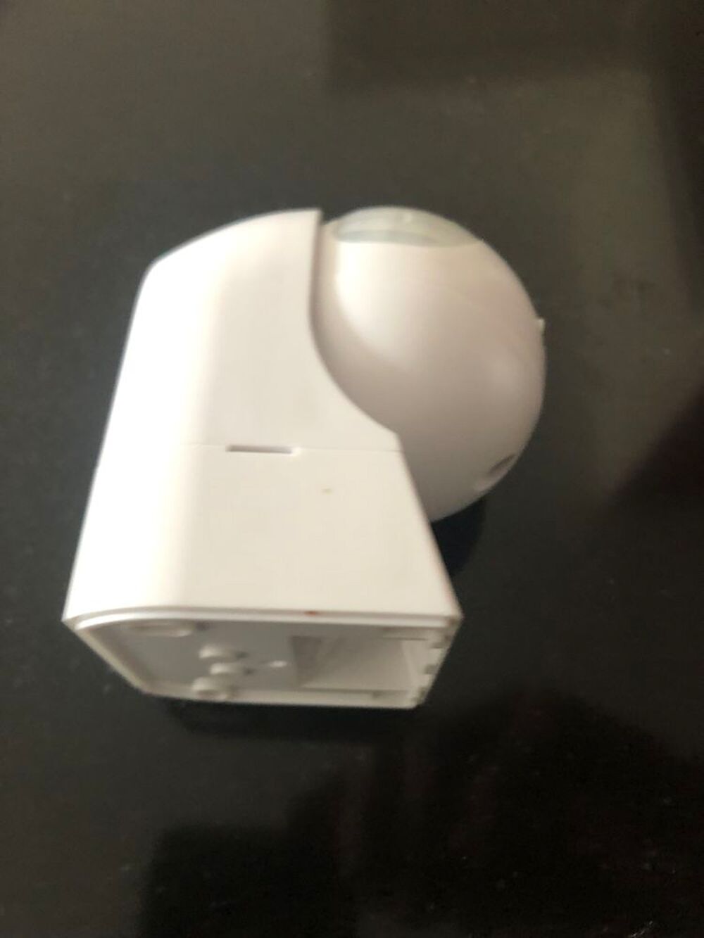 un detecteur de mouvement NEUF ET JAMAIS UTILISE ( Bricolage