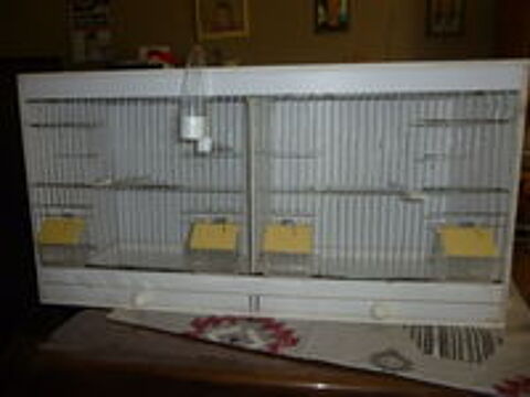   Cages d élevage pvc
