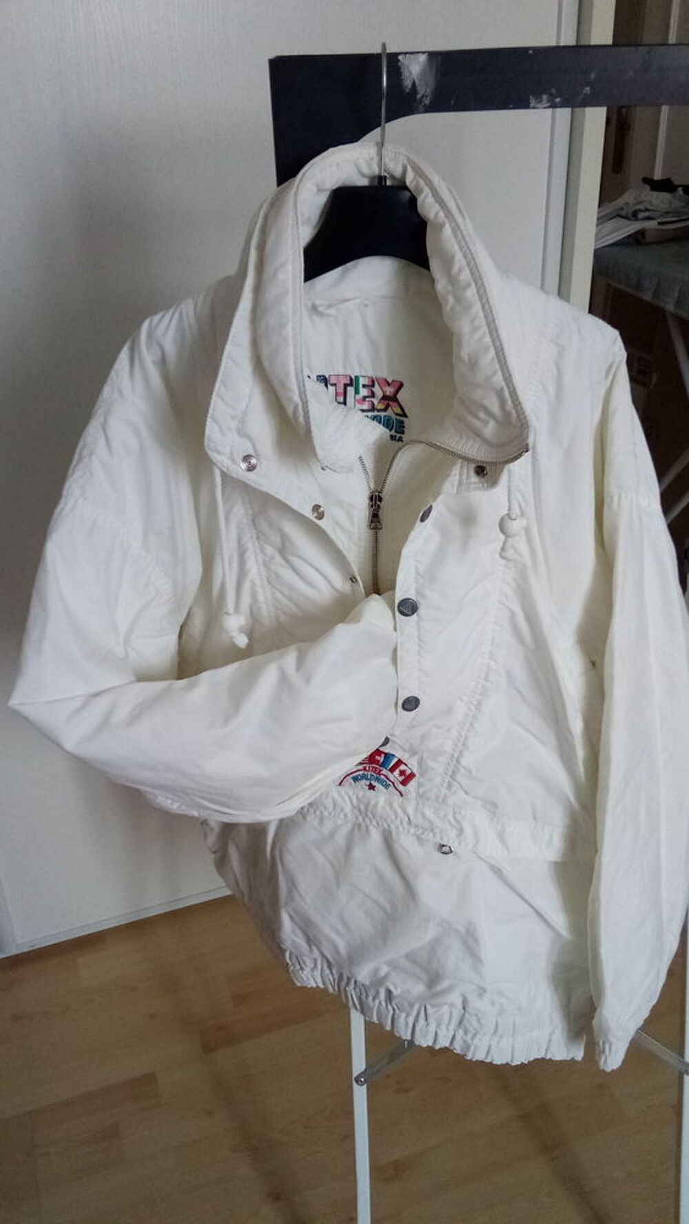 Anorak / Blouson de ski Vêtements
