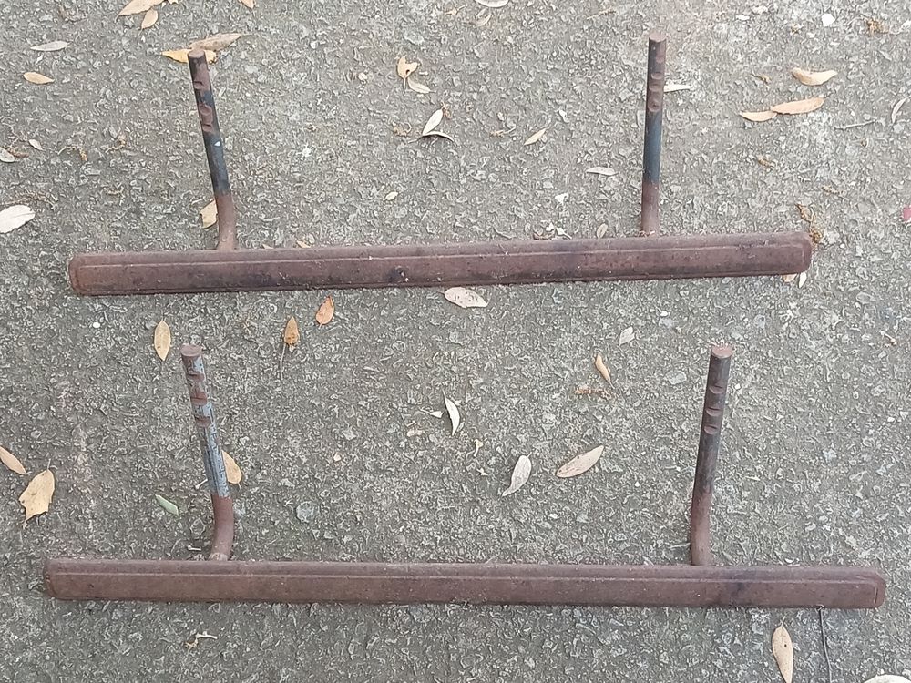 2 mains courantes en fer Bricolage