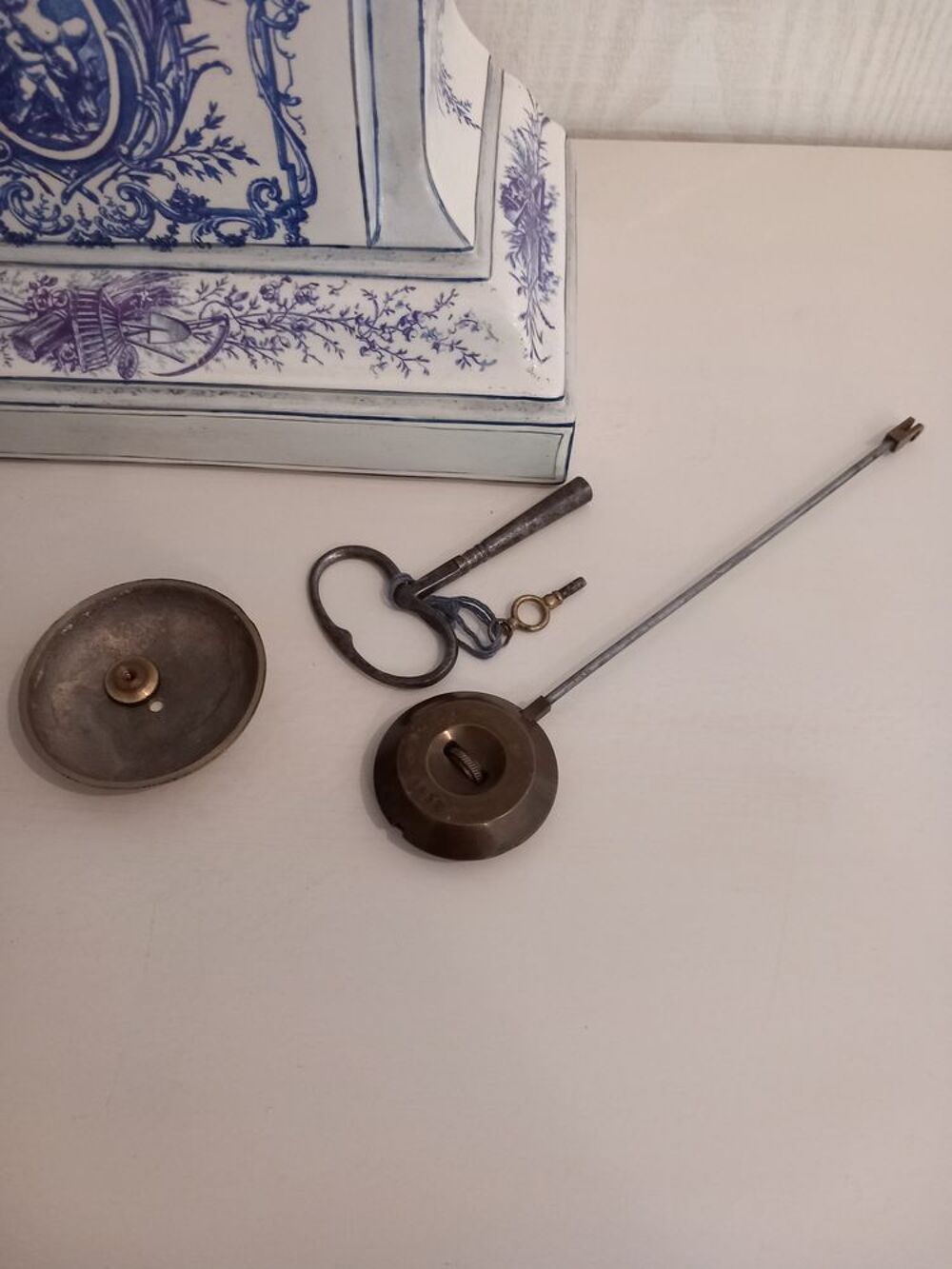 Pendule Horloge GIEN XIX&egrave;me D�coration