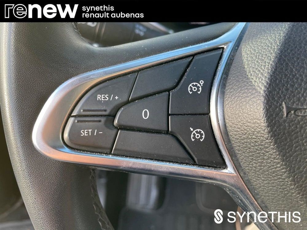 Captur E-Tech Plug-in 160 Intens 2021 occasion 07200 Aubenas