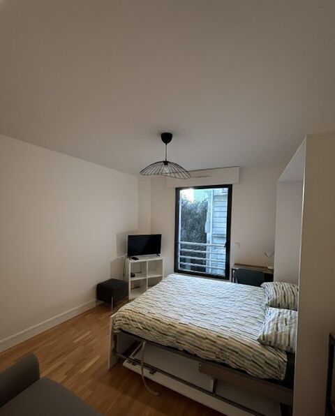  Appartement � louer 1 pi�ce 35 m� Paris