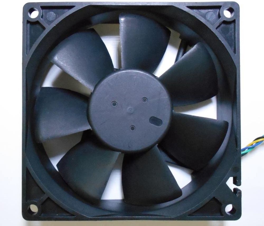 Ventilateur bo&icirc;tier noir - Delta AUB0912VH -92mm - alimentat Matériel informatique