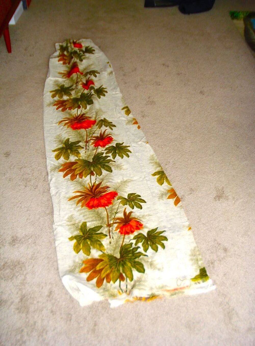 Beau rideau fleuri H230 x L135cm Décoration