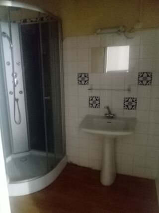  Maison à louer 4 pièces 95 m² Javerlhac-et-la-chapelle-saint-robert