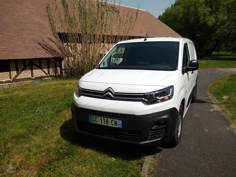 Berlingo BERLINGO CA XL BLUEHDI 100 S&S BVM5 CONTROL 2021 occasion 41600 Lamotte-Beuvron