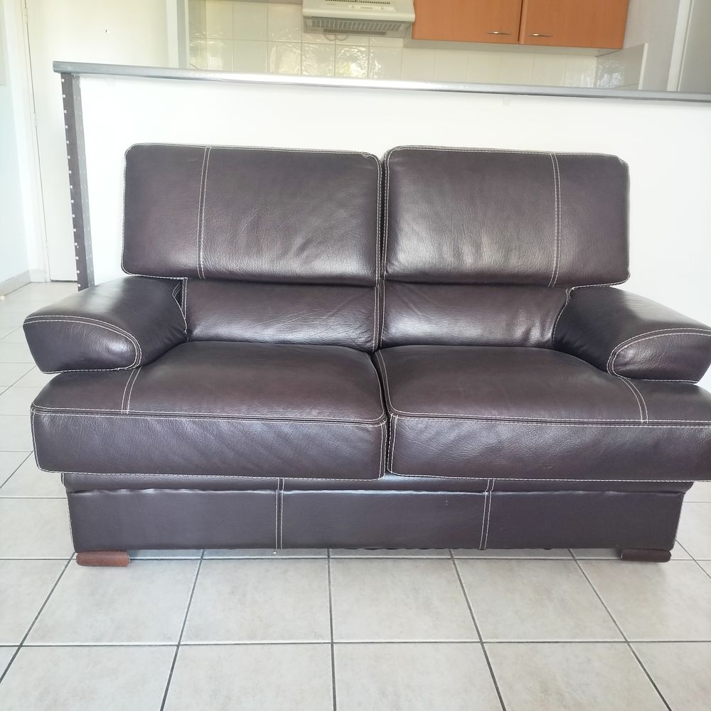 Banquette cuir &eacute;tat neuf Meubles