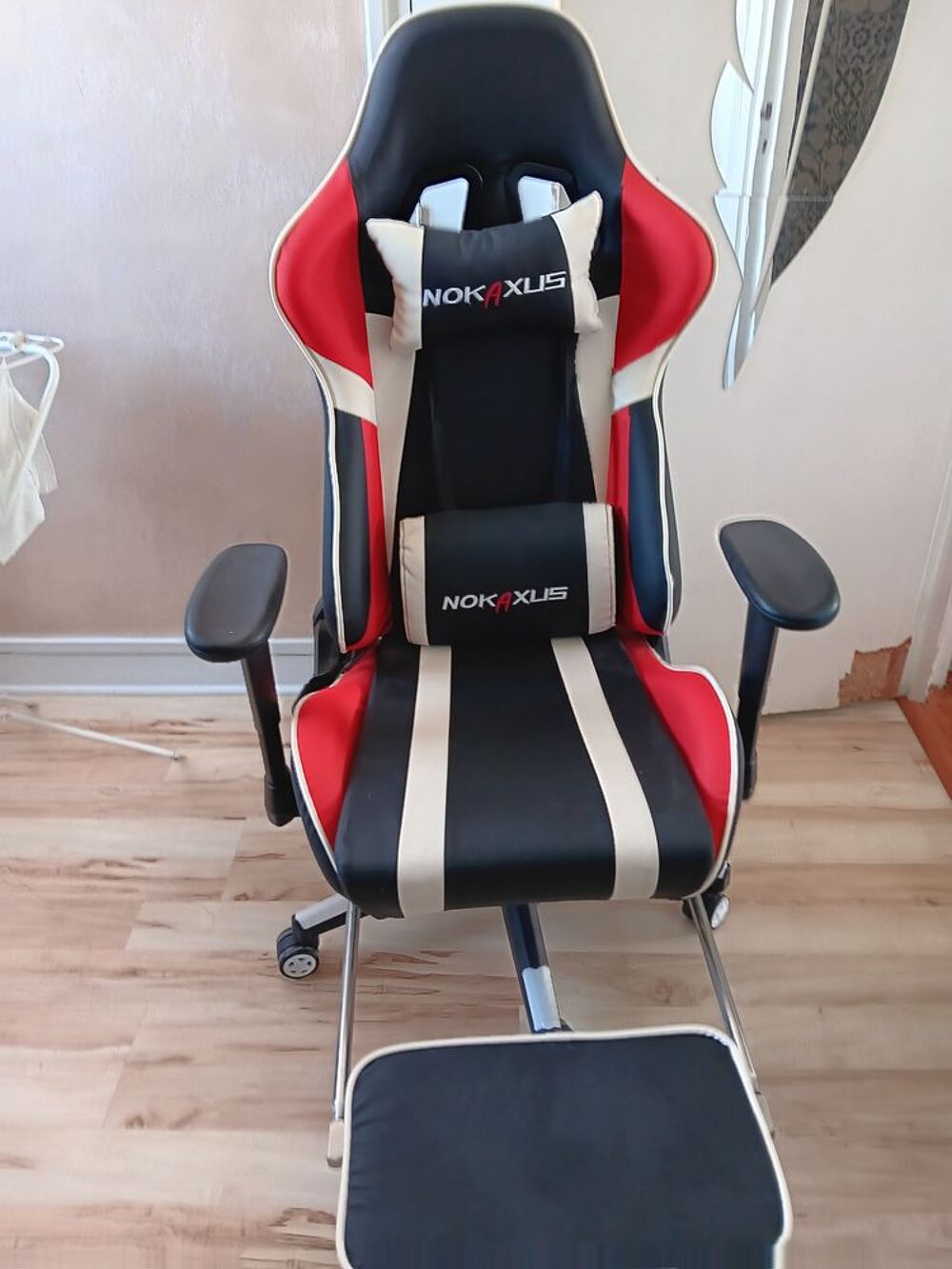 FAUTEUIL GAMER EXCELLENT ETAT Meubles