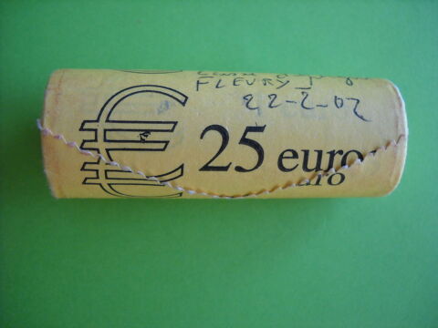 1 rouleau de 25 pièces d' 1 €.  (d'origine)
50 Roanne (42)