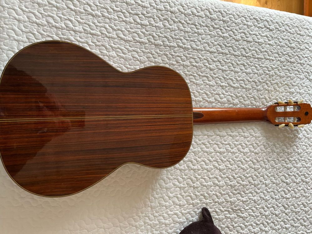 Guitare classique de luthier Instruments de musique