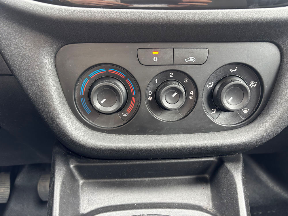 Doblo DOBLO FOURGON M 650KG BLUEHDI 100 S&S BVM6 PRO LOUNGE CONNECT 2023 occasion 33310 Lormont