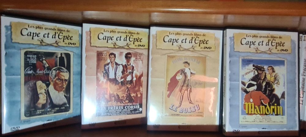 40 DVD cap et d'&eacute;p&eacute;e Photos/Video/TV