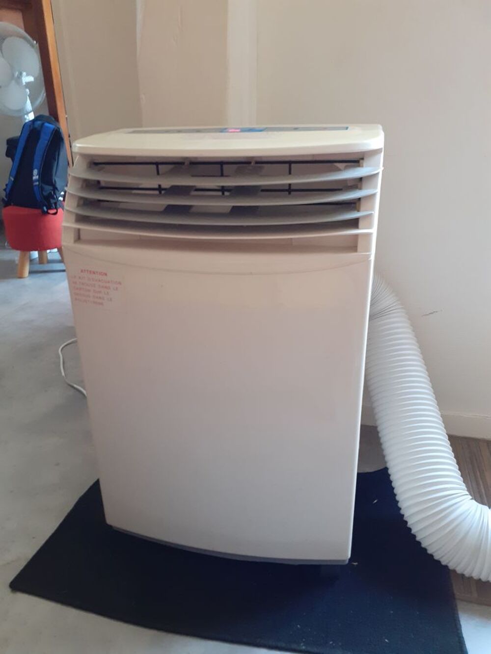 **
-climatiseur id&eacute;al 25 M2 . Electroménager
