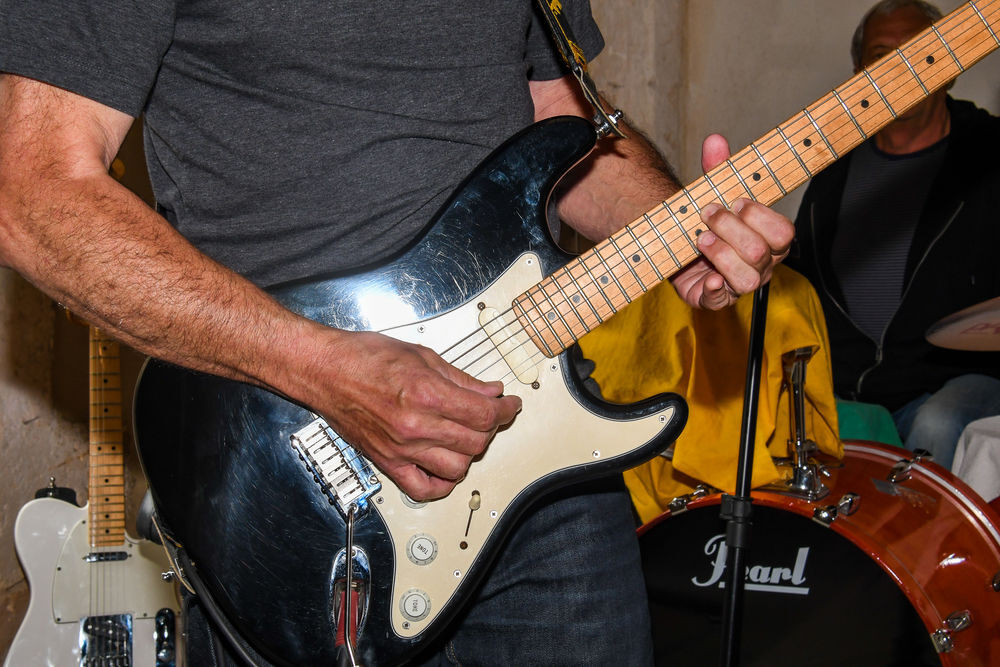   BERGERAC- COURS DE GUITARE- 25€
