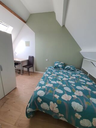  Maison à louer 8 pièces 175 m²