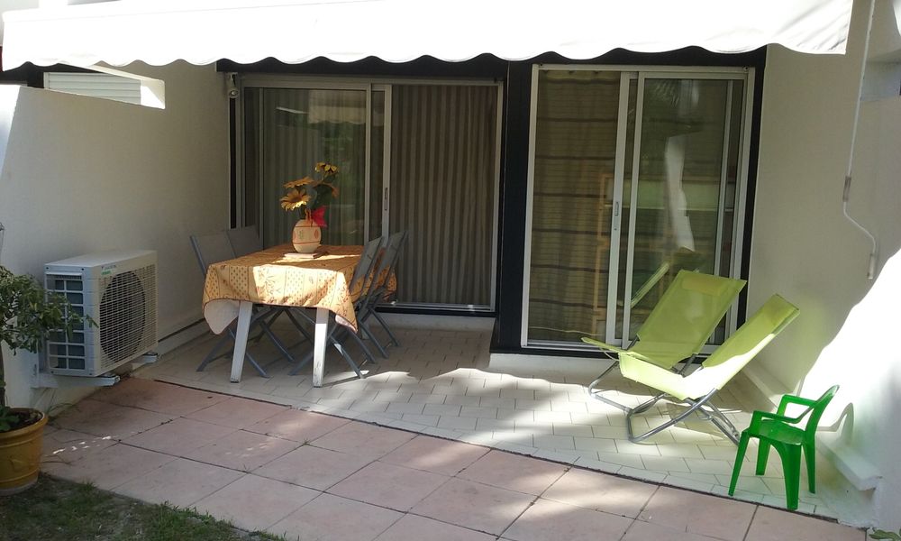   STUDIO CABINE CLIMATISE 100 M PLAGE JARDINET PARKING Languedoc-Roussillon, La Grande-Motte (34280)