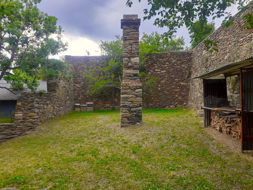 Vente Maison Maison de village de 104 m² avec jardin Réal