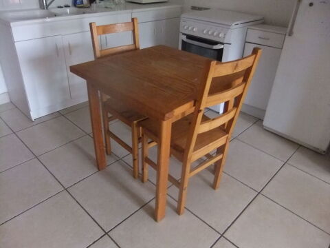 Table cuisine et chaises 75 Cholet (49)