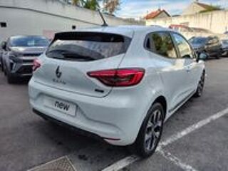 Clio V Clio E-Tech full hybrid 145 Evolution 2023 occasion 95100 Argenteuil