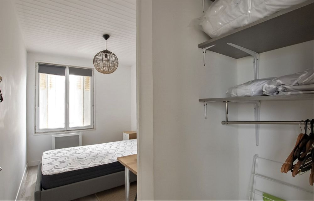Location Appartement 1 pièce meuble Courbevoie