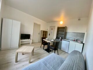  Appartement à louer 1 pièce 16 m²