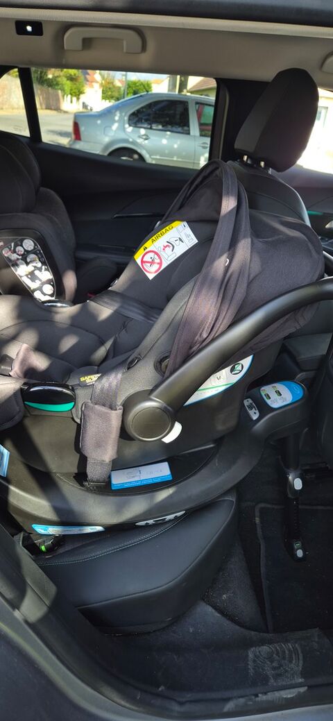 Sige Auto Enfant Noir Fixation ISOFIX 80 Dammartin-en-Gole (77)