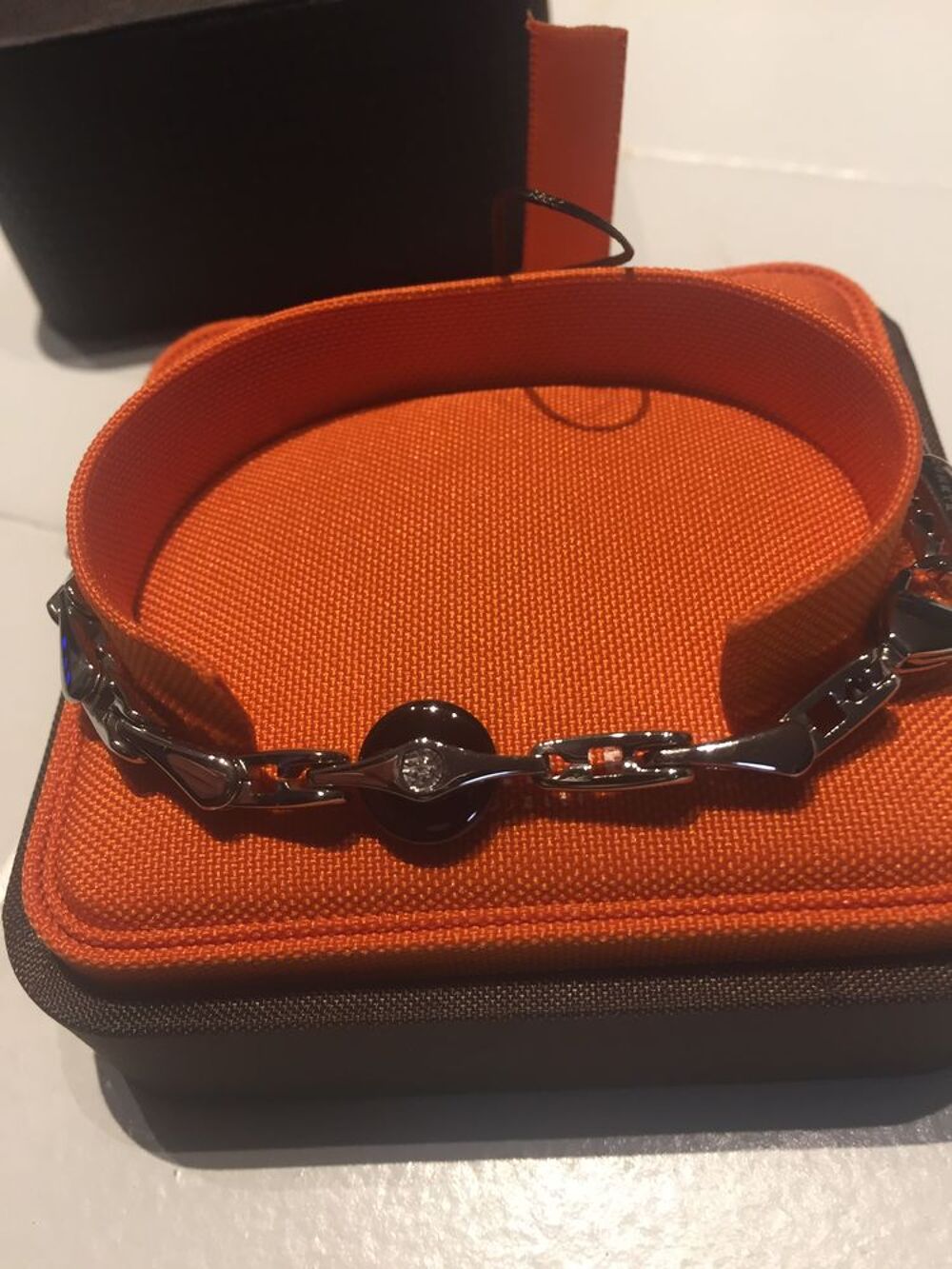 bracelet marque com&egrave;te UBR 318 Bijoux et montres