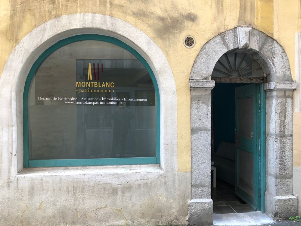 Location Autre Tr�s beau local hypercentre historique refait � neuf Grenoble