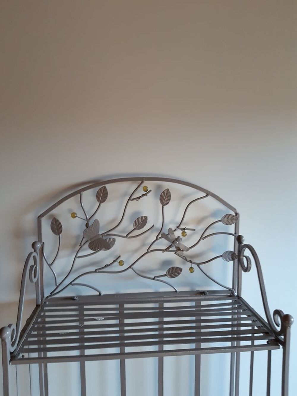&Eacute;tag&egrave;re en m&eacute;tal d&eacute;corative gris Meubles