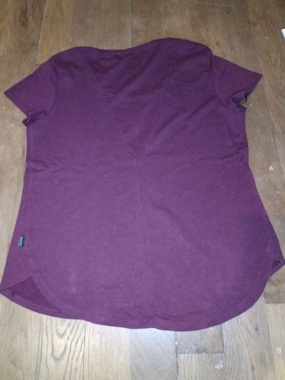T-shirt femme SARAH GONZALES (taille M) Vêtements