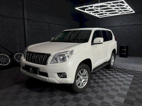 Annonce voiture Toyota Land Cruiser 29900 €