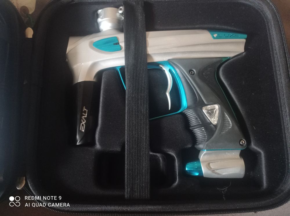 bonjour je mon lanceurs DLX Luxe en tr&egrave;s bonne &eacute;tat que Sports