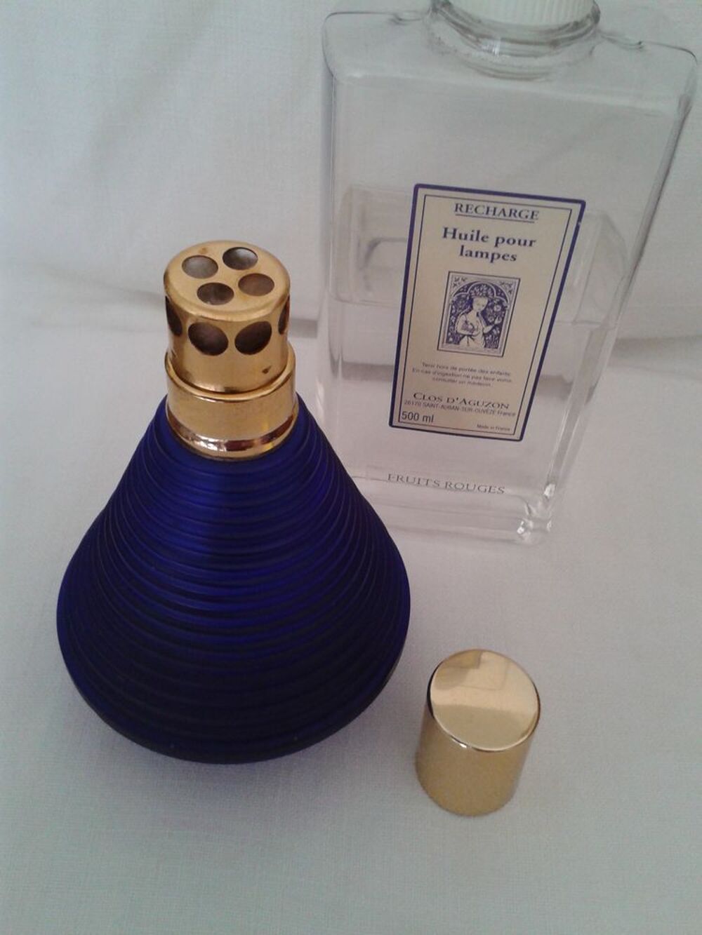 Lampe &agrave; huile neuve en verre avec flacon 500 ml d'huile Décoration