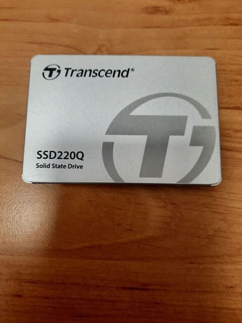SSD220Q Transcend 1 Tb neuf 90 Céret (66)