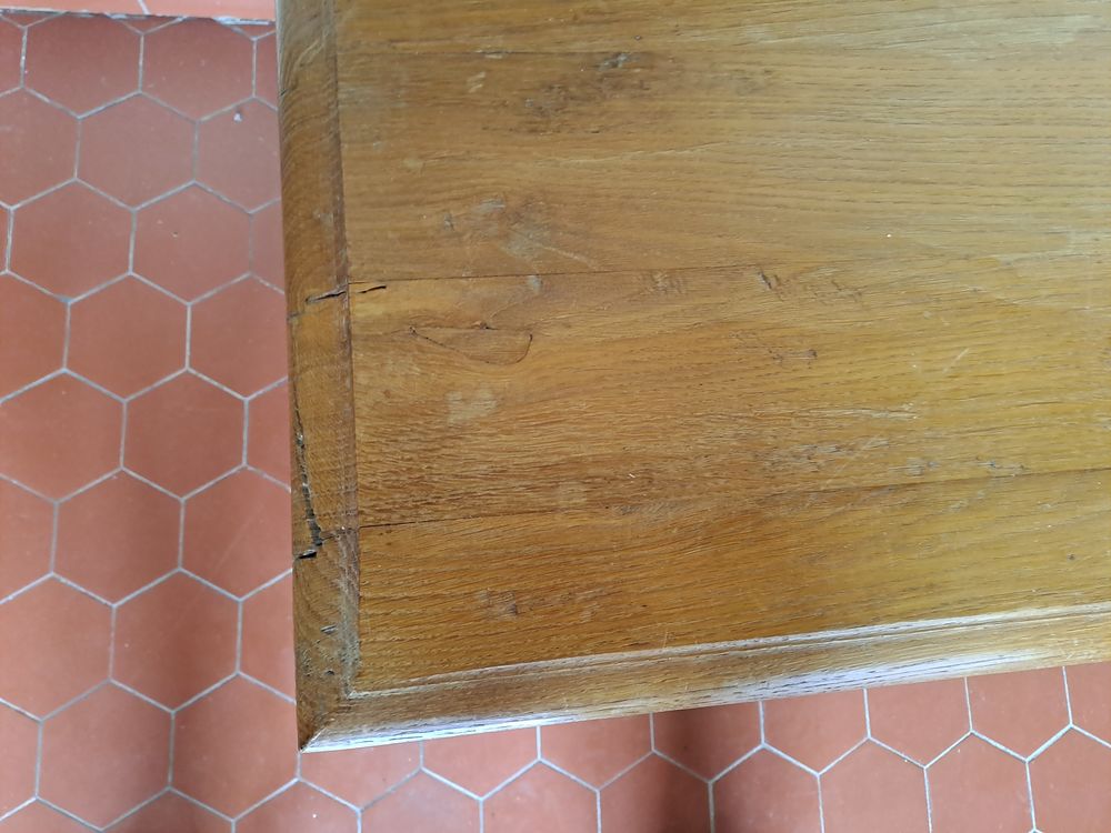 Table de salon en bois massif Meubles